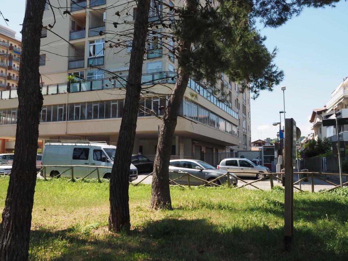 La Casa Sul Mare Apartment Montesilvano Exterior photo